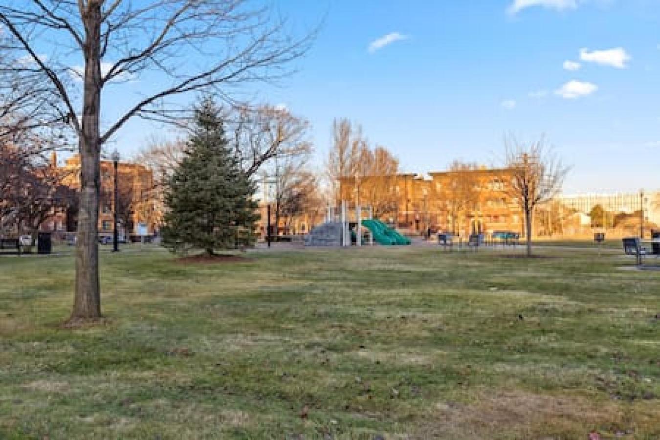 Your Cozy 2-Bedroom Midtown Detroit Zewnętrze zdjęcie